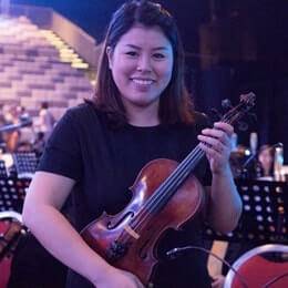 Violin Teacher Janice Singapore